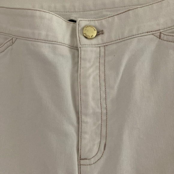 Jones New York Beige Signature Jeans Size 12 - Picture 1 of 8